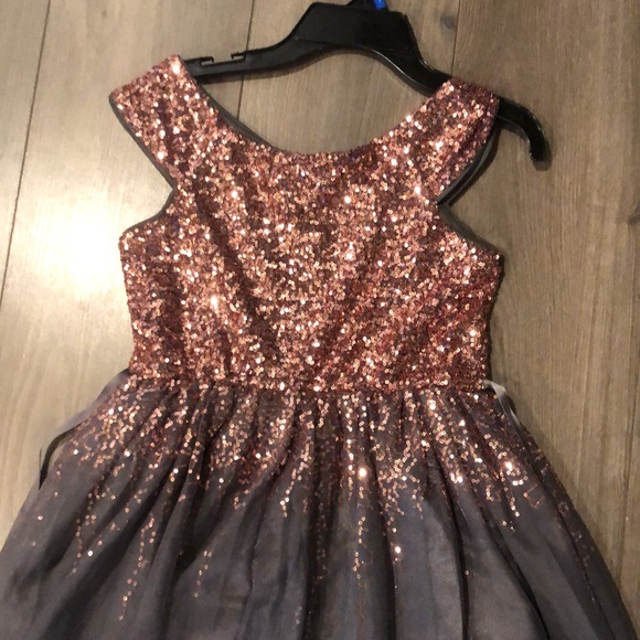 Girls formal dress bundle GREAT CONDITION - Picture 11 of 16